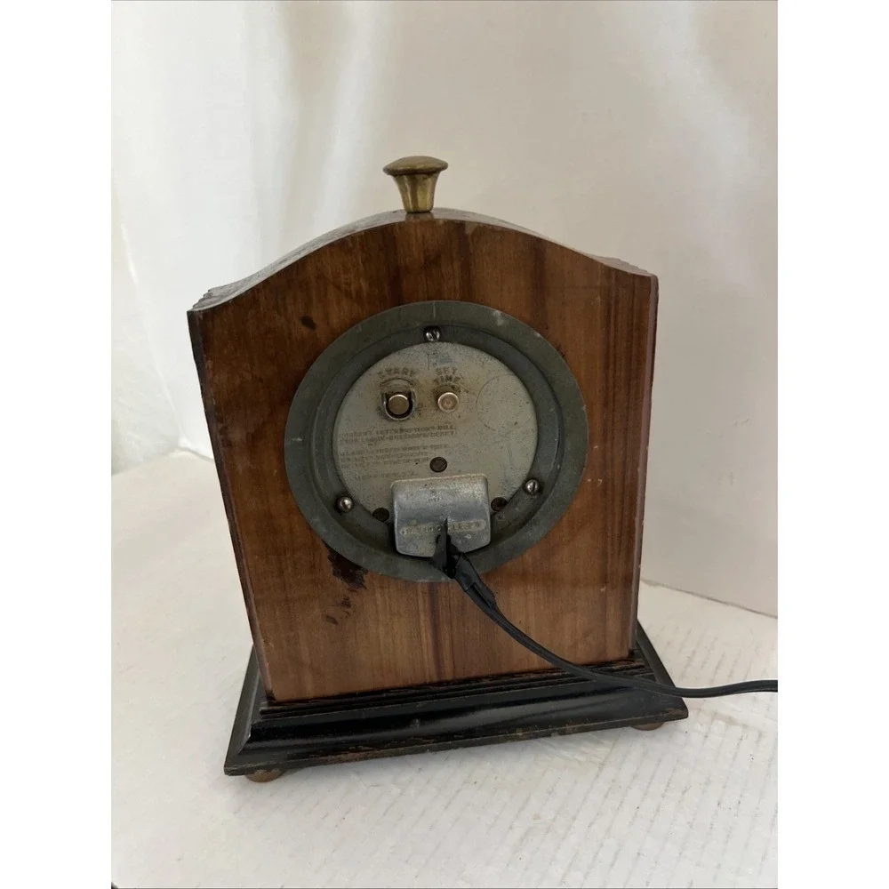 Chronmaster-Masterchron - Mahogany Electric Mantle Clock USA Not working